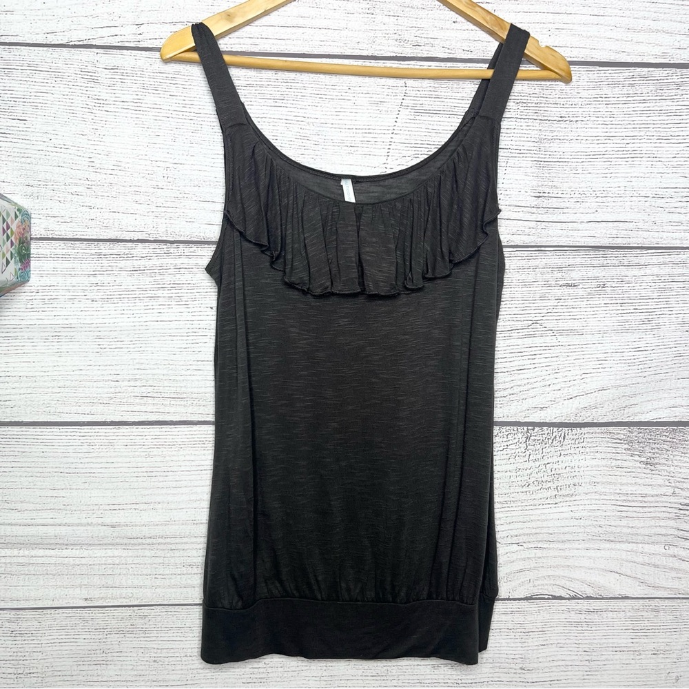 Blu Heaven Dark Gray Ruffle Tank Top Size Medium